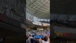Anderlecht ultras rip off stadium acrylic and throw seats at Real Sociedad fans #ultras #anderlecht