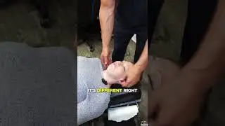 Этот релиз шеи послал чистый звон через ее зону головной боли