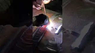 Welding root-hotpass close view