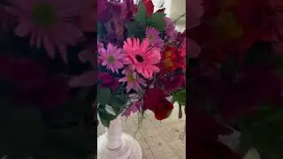 Arranjo decorativo sim&eacute;trico (redondo) #valmirpaesdesignfloral #flores