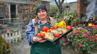 Winter Village Day | Grandpa Pulled a Huge Fish, Grandma Cooked Legendary Fish Lavangi on the Stove