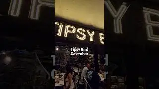 🇸🇬 Chilling with Friends at Tipsy Bird Gastrobar 🍻 Best Beers & Vibes at Paya Lebar Quarters!