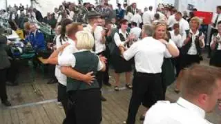 Sch&uuml;tzenfest 2009...und noch ein Ehrentanz ;-)