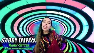 Gabby Duran, Baby-Sitter d'extraterrestres : Générique
