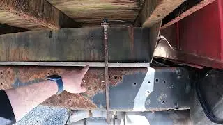 Bolting the flatbed to the loadstar