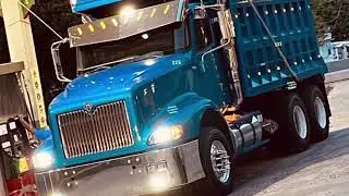 Mint Blue 9200i Blue Dumptruck