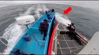 Tense Moment! U.S. Coast Guard Crews Intercept Drug-Smuggling Vessel off the Coast of Ecuador
