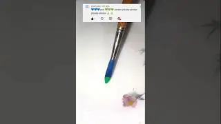💙💚 Blue & Green Round Brush Art 💙💚 | Shorts 🎨