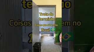Trote Terceir&atilde;o: Coisas que s&oacute; tem no Brasil! 🇧🇷 #professora #escola #shorts #trote #brasil