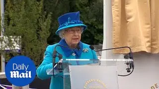 Queen Elizabeth officially opens Scottish Borders Railway - Daily Mail