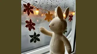 Новогодний зайка белый