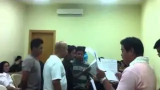 Pamaskong anyaya bass