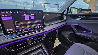 Quick look at ambient lighting in the ALL-NEW 2025 VW Tiguan SE!