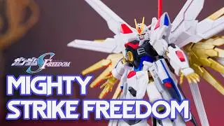 REVIEW HG Mighty Strike Freedom Gundam | Harganya Turun Terus!