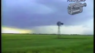 Meteorologist Ned Perme chases a tornado (1992)