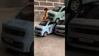 Funny Mini Car Crash! Cute Cartoon Cars Stuck Together! #MiniCar #FunnyCrash