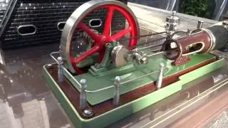 Big fleischmann steam engine outside