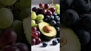 Bananas Are Berries, Strawberries Aren't? #facts #factshorts #factsvideo #banana #berries