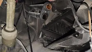 Laguna 1 kalorifer peteği değiştirme. Göğüsü sökmeden...