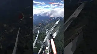 No Russian bias ;) R27ET shot by SU27SM -F15 fires flare but it doesn't work #warthunder #su27 #F15