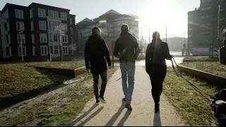 Met liefdevolle aandacht