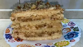 Песочный торт с безе и орехами ￼