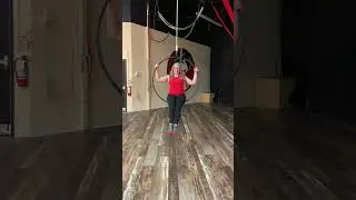 Beginner Lyra Move: Basic Sit
