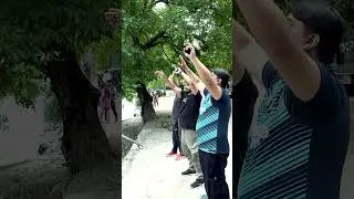 Pakistanis and Indians Face to Face in Keran Valley | A Friendly Border Encounter