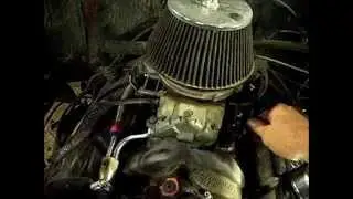 Revving 1982 Chevy mud truck engine