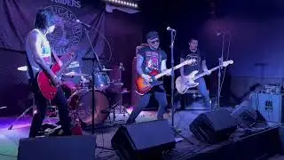 Los Outsiders - Bombs (Live at Zhora Darling June 01, 2024)
