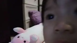 Chloe is addict to watching tv