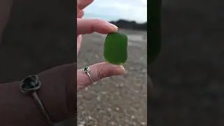🌊Green Seaglass🌊#seaglasslover #seaglass #seaglasshunting #beachglass #beachcombing #seaglasshunter