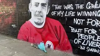 #LFC Fans leaving flowers at #IanStJohn #Murel #Anfield