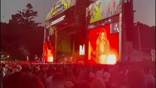 MUNA - &lsquo;What I Want&rsquo; live at Sydney World Pride March 2023