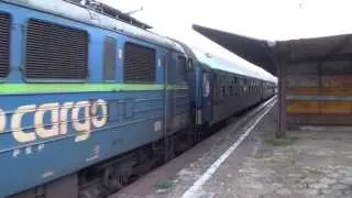 EU07-468 z Os. KS 99028 do Katowic odjeżdża z Katowic Ligoty.