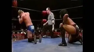 Стивен Уолтерс против Криса Мейна NWA Anarchy 303 10-22-11