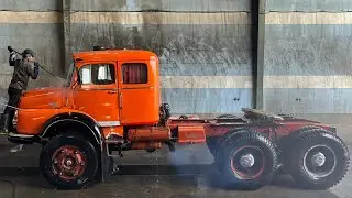 Satisfactory washing Benz orange truck Hard to remove stains with special nano materials