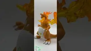 Tomy Charizard Gigantamax - Unboxing (9)