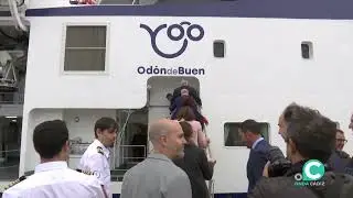 Bautizado en el muelle de Cádiz el buque oceanográfico 'Odón de Buen'