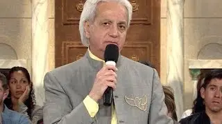 Benny Hinn se repent de l'évangile de la prospérité