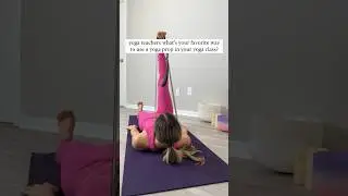 Here are 3 ways I love to use a yoga prop for some neck love! 🫶🏼 #yoga #yogateacher #yogaprops
