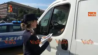 Allarme terrorismo, la Polizia effettua controlli su migliaia di van