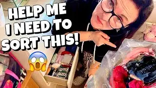 ** HELP ME I Need To SORT THIS! ** | HUGE Clothing Swap for FLO
