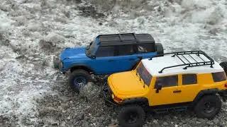 K10 FJ Cruiser & Bronco Ice climbing #rc #rccar #fms #traxxas #iceclimbing 