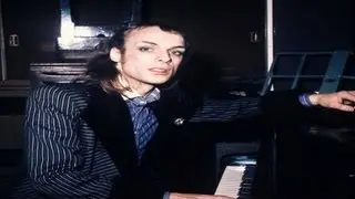 Brian Eno 1971 1977 - The Man Who Fell To Earth (Part 8 of 16)
