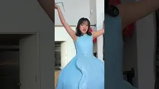 I tried styling an INFLATABLE dress. (WTF)
