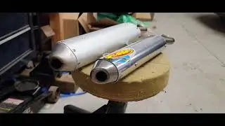 2022 KTM 300 xcw stock silencer to FMF turbinecore 2 comparison