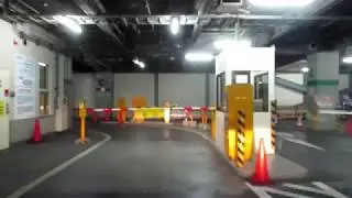 【駐車場26】 ☆人気☆トイザらス ベビーザらス 磯子店