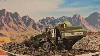 IXO     Ural 4320 with Tank Setup