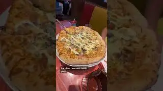 The Mellow Mushroom is a groovy pizza place on the Branson Landing! #Pizza #PlacesToEat #Restaurant